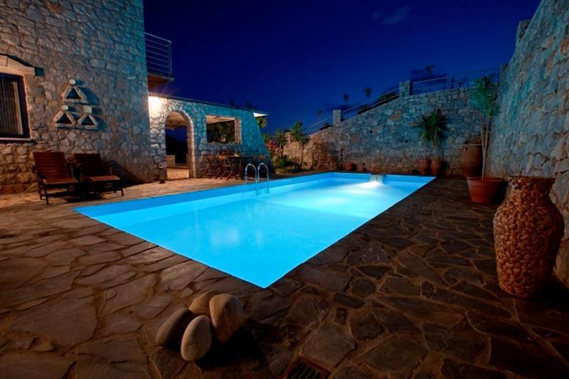 Aoritis Villas Lampini Room photo