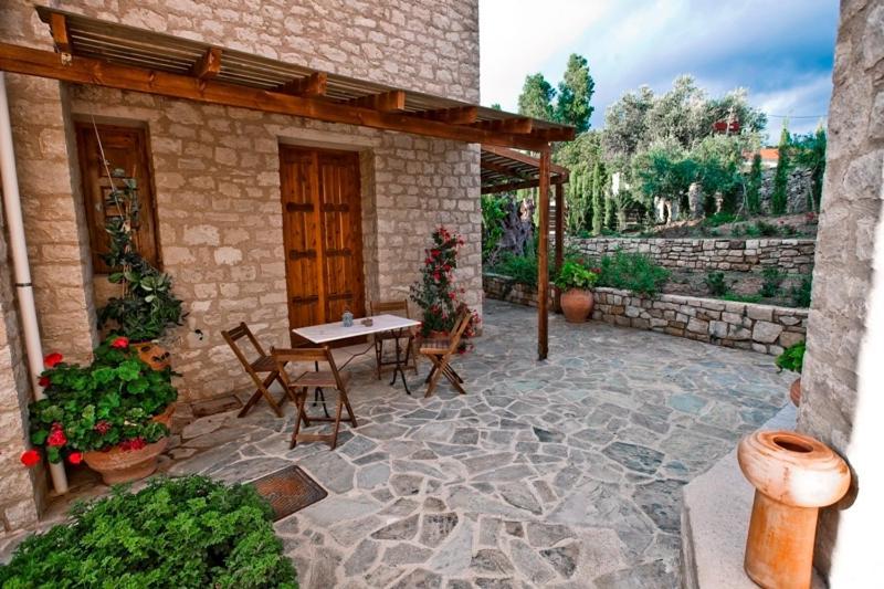 Aoritis Villas Lampini Room photo